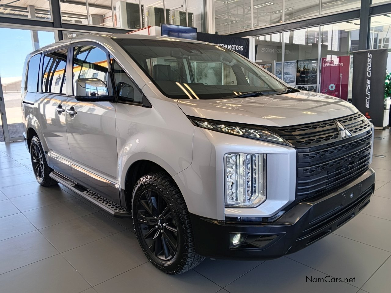 2026 Mitsubishi Delica photo 1