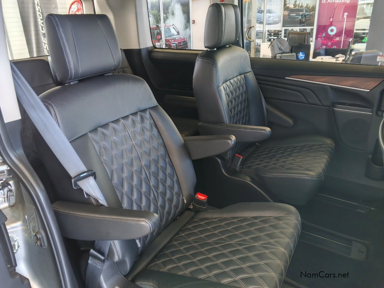 2026 Mitsubishi Delica photo 6