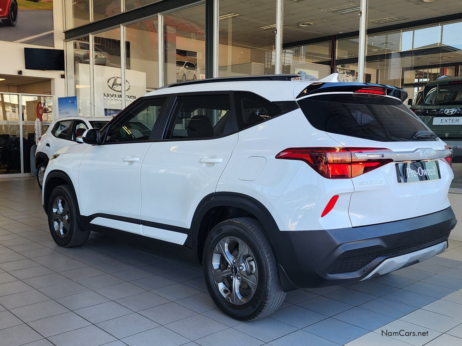 2023 Kia Seltos photo 4