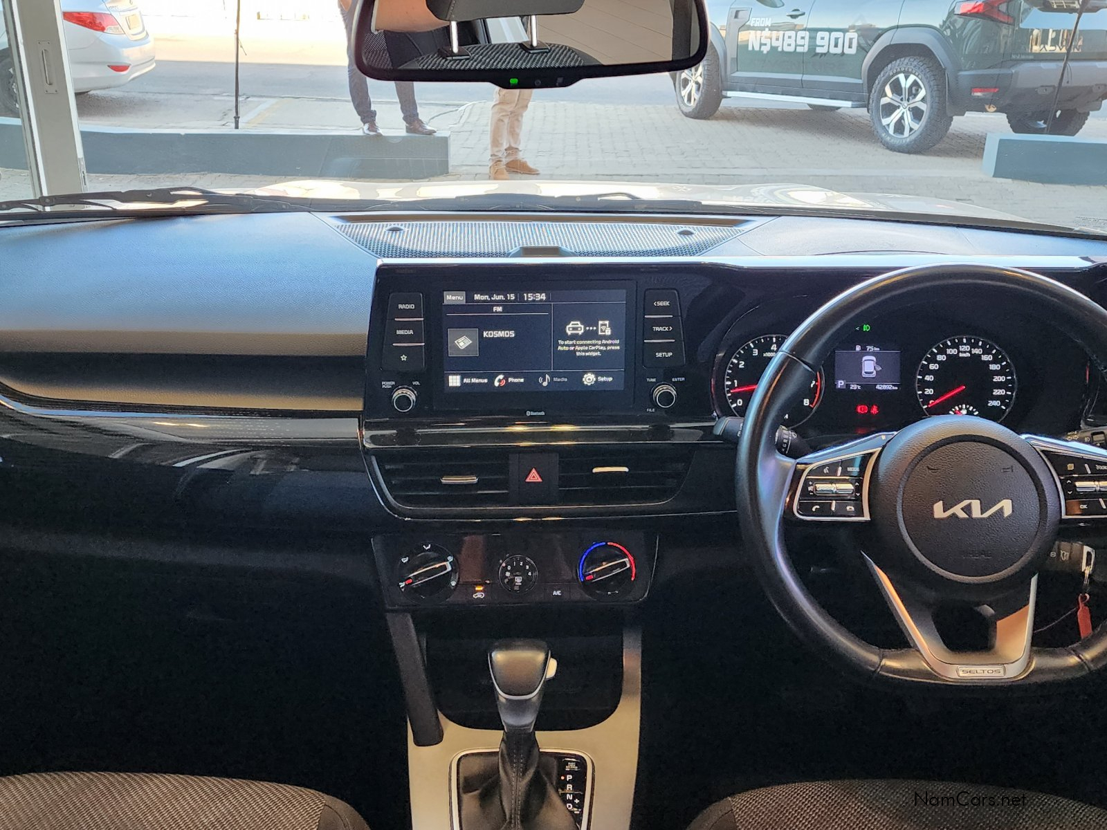 2023 Kia Seltos photo 5