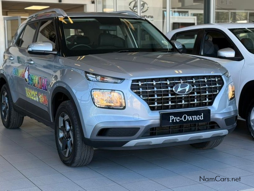 2021 Hyundai Venue photo 1