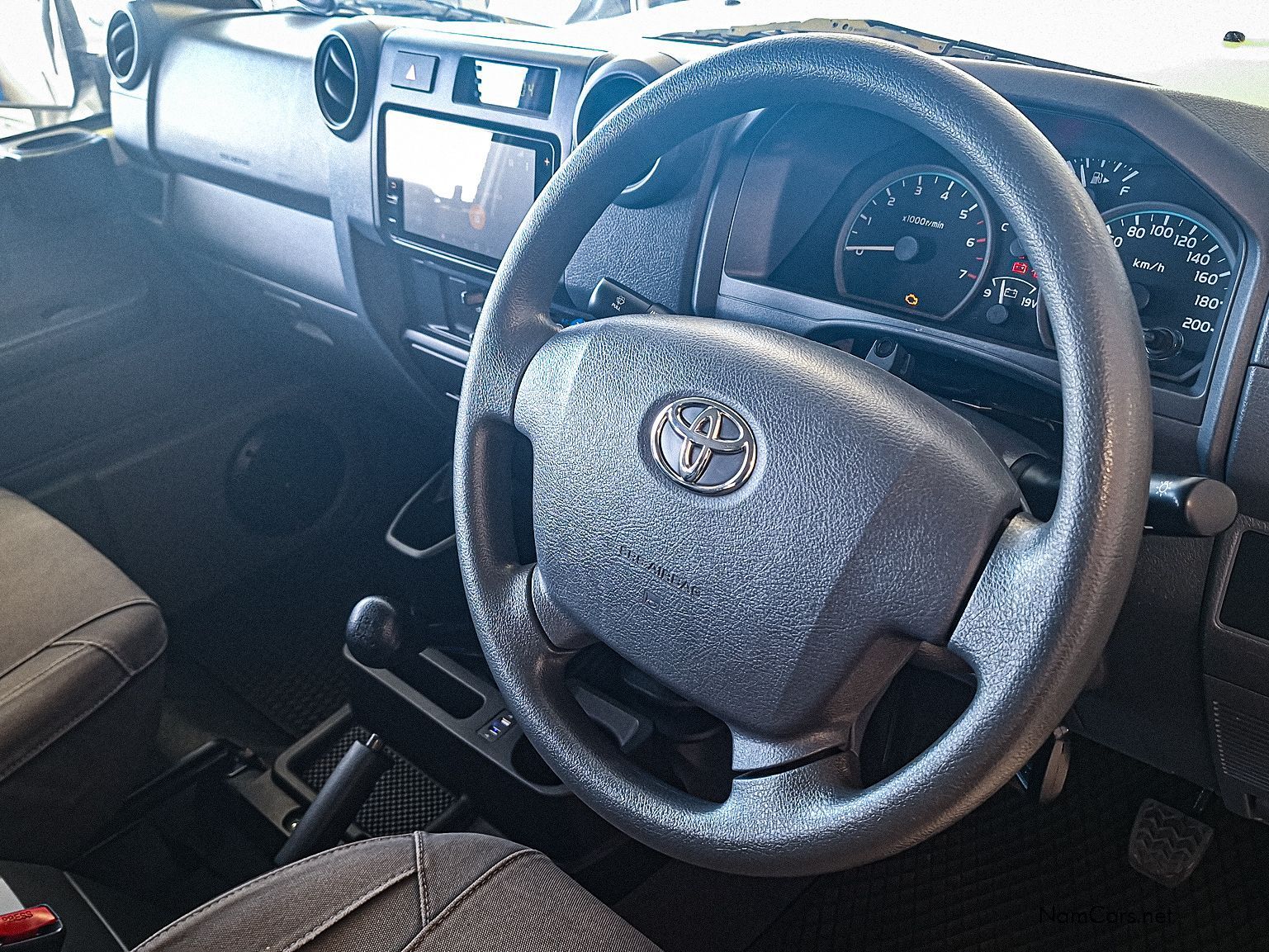 2021 Toyota Land Cruiser photo 5