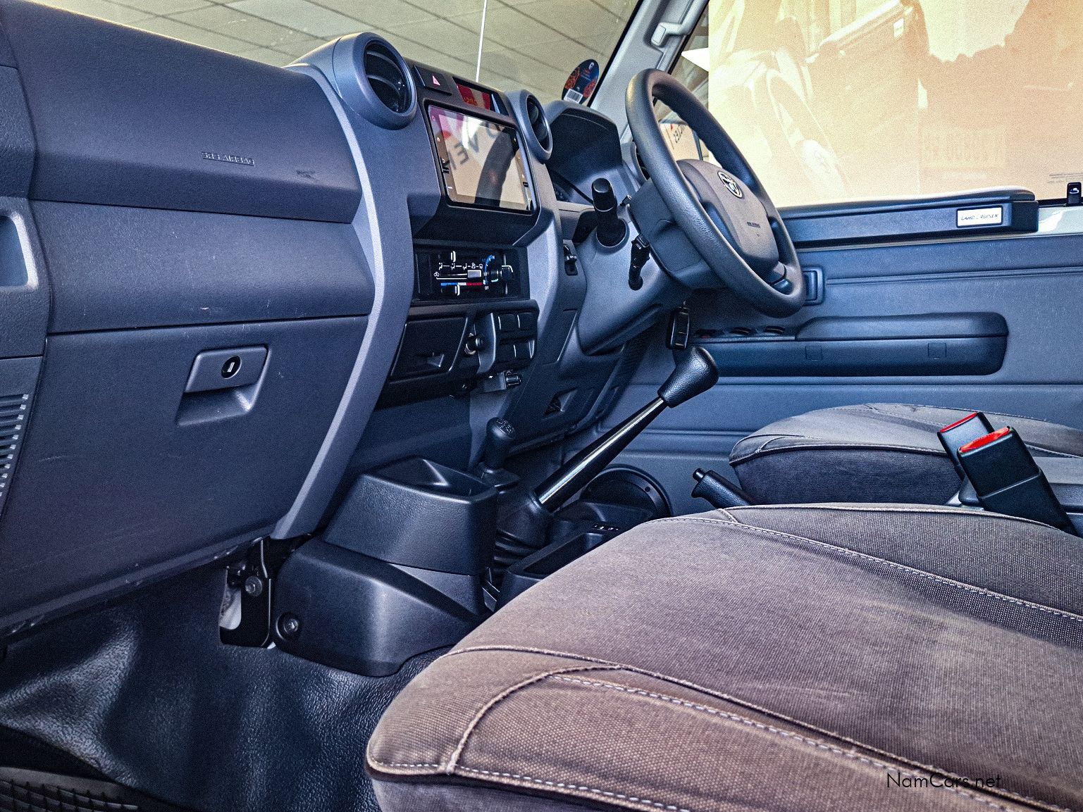 2021 Toyota Land Cruiser photo 6