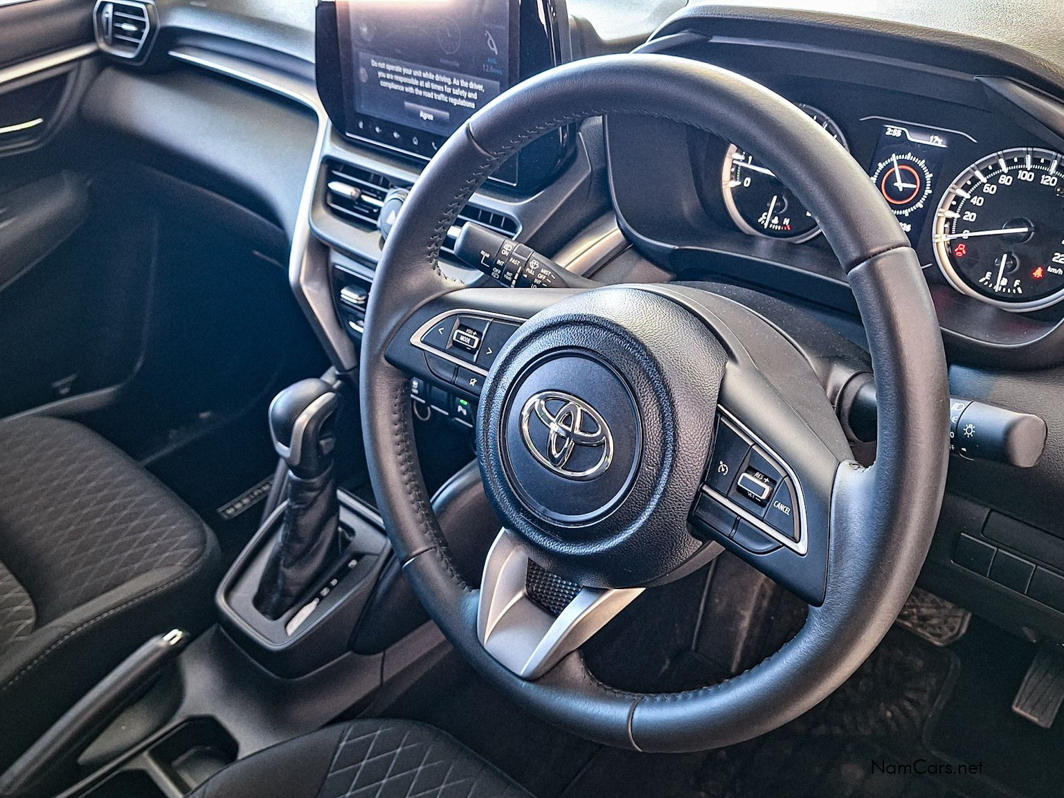 2025 Toyota Urban Cruiser photo 5
