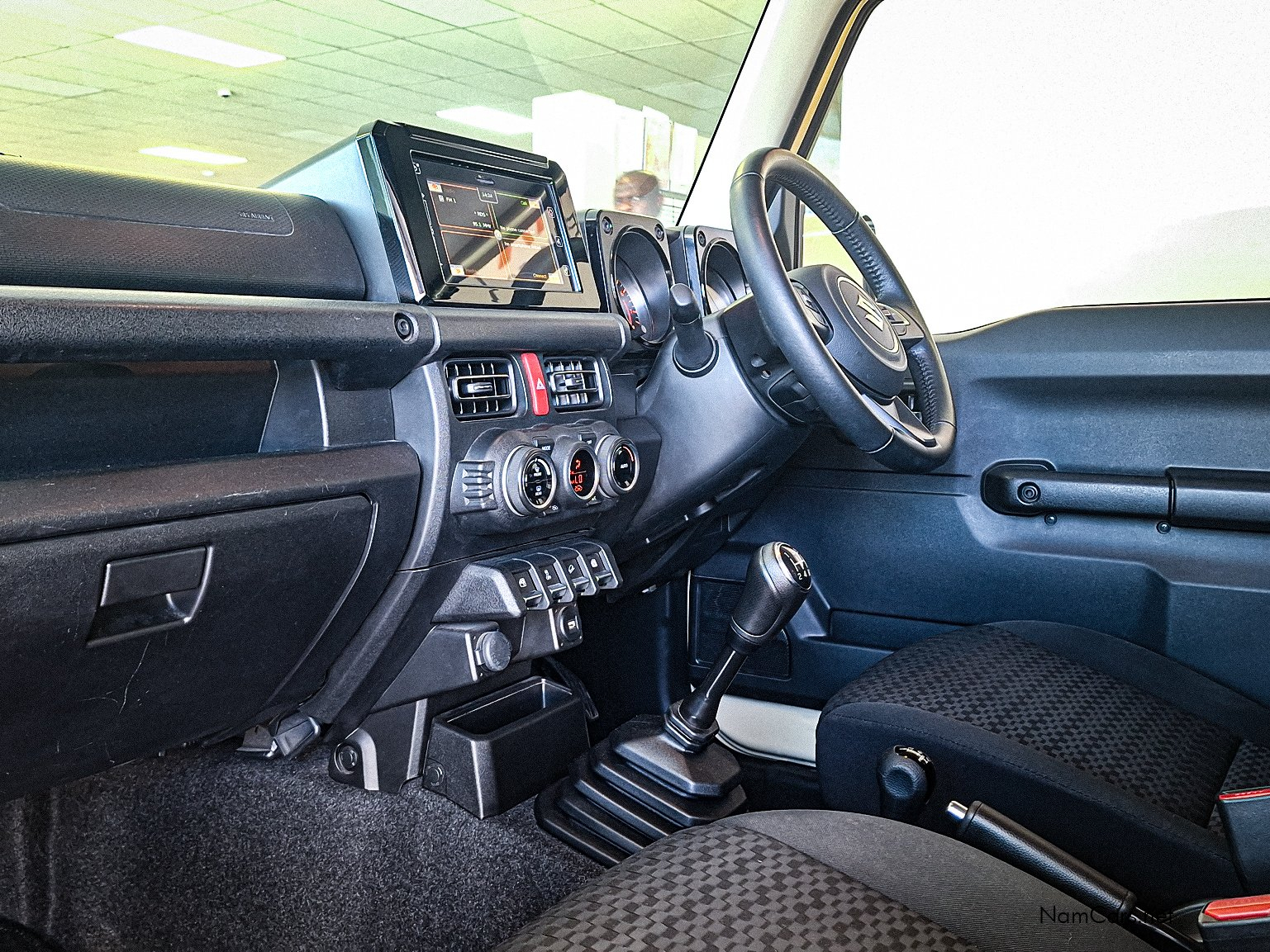 2022 Suzuki Jimny photo 6