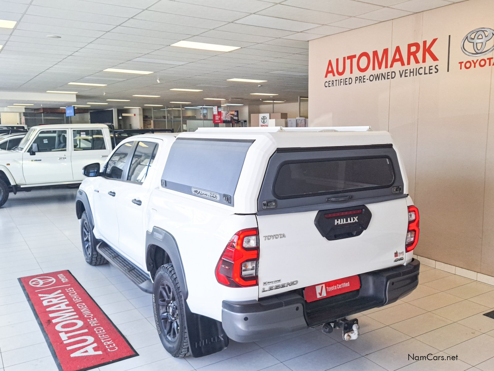 2024 Toyota Hilux photo 3