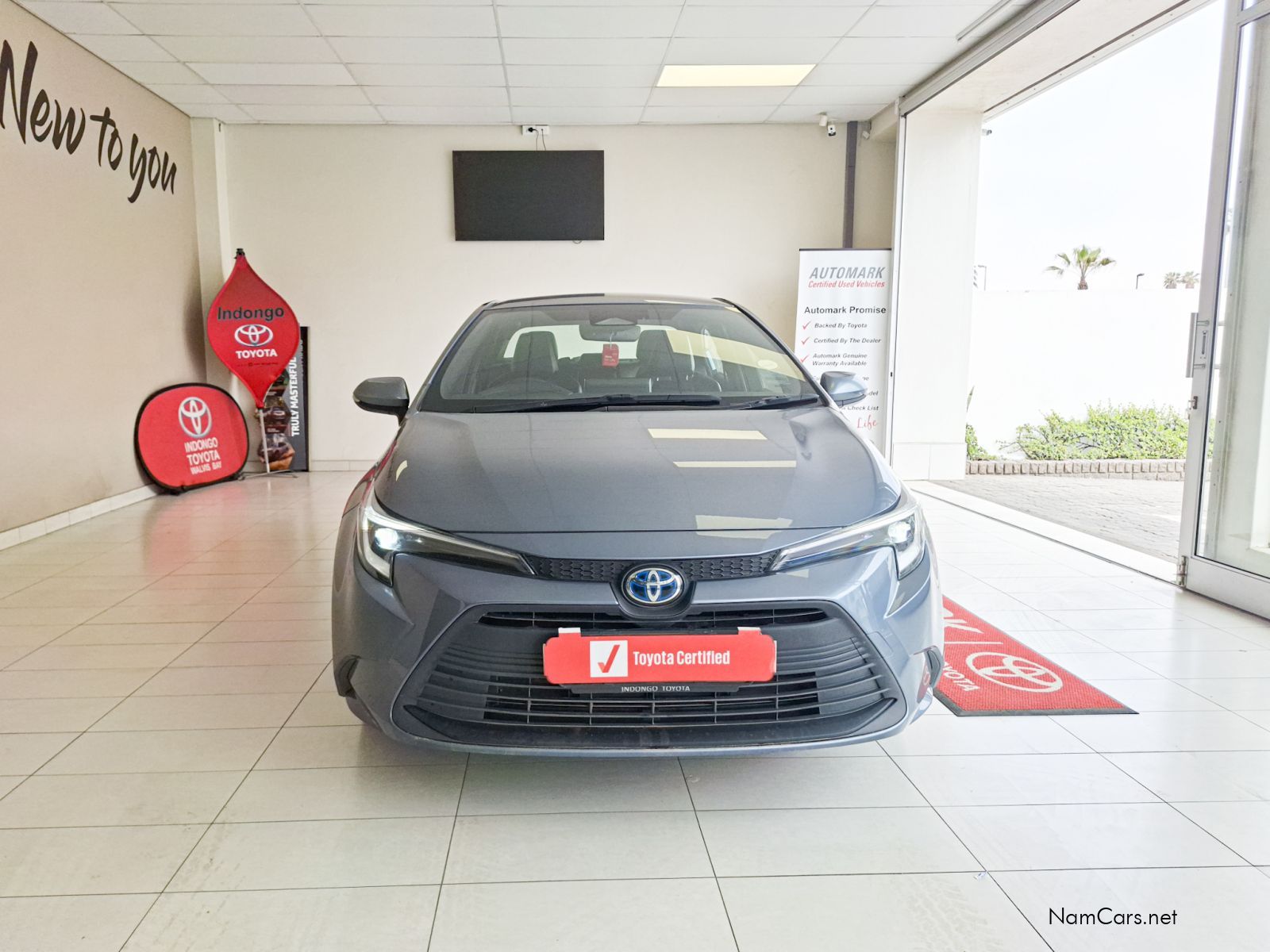 2024 Toyota Corolla photo 2