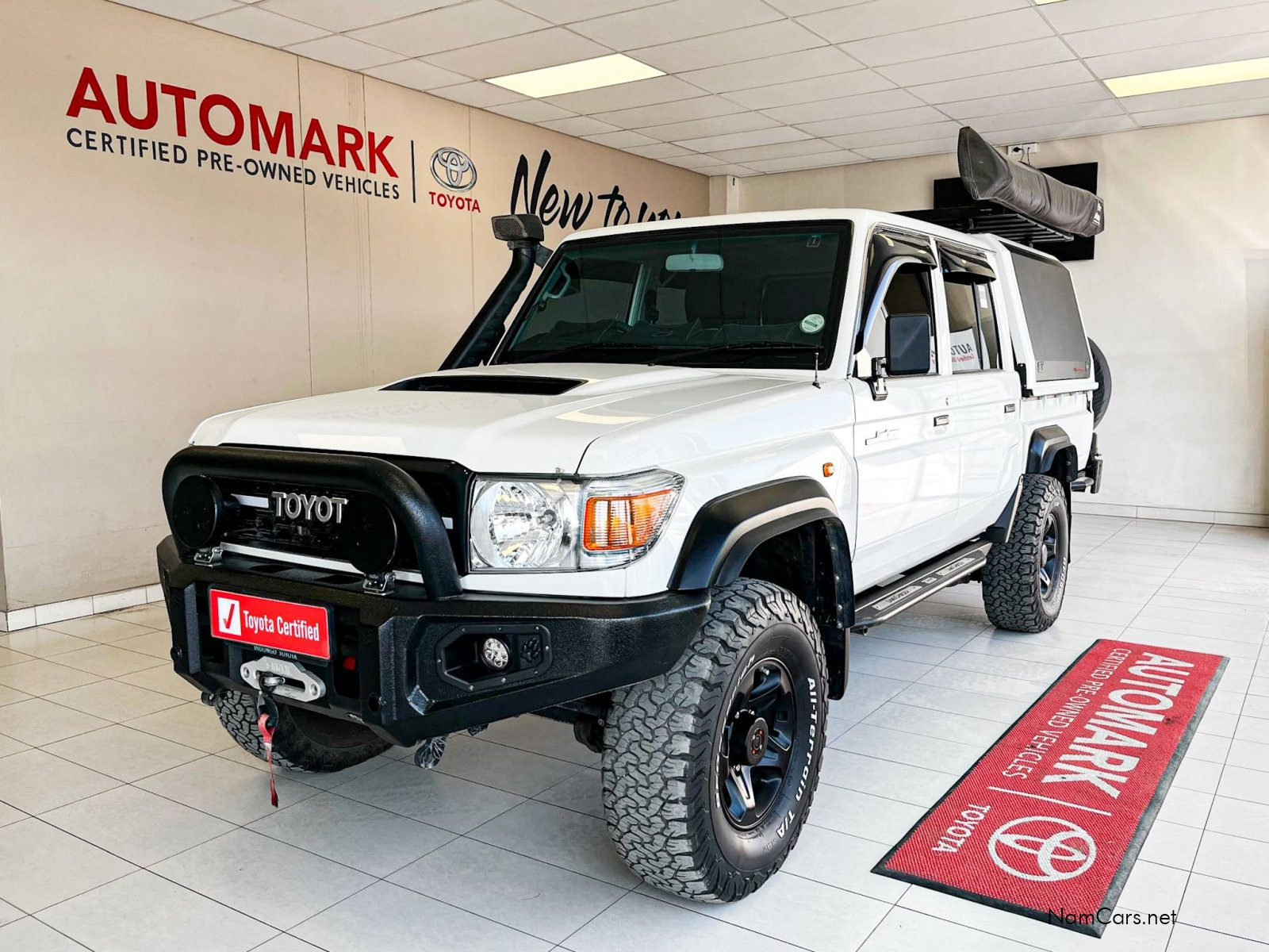 2023 Toyota Land Cruiser photo 1