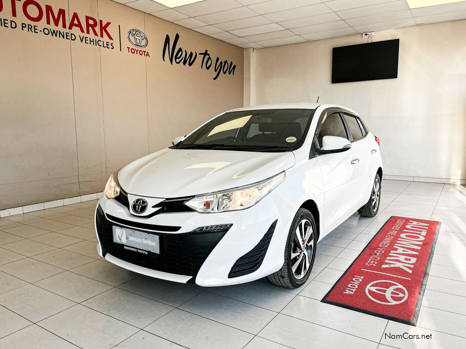 2018 Toyota Yaris photo 1