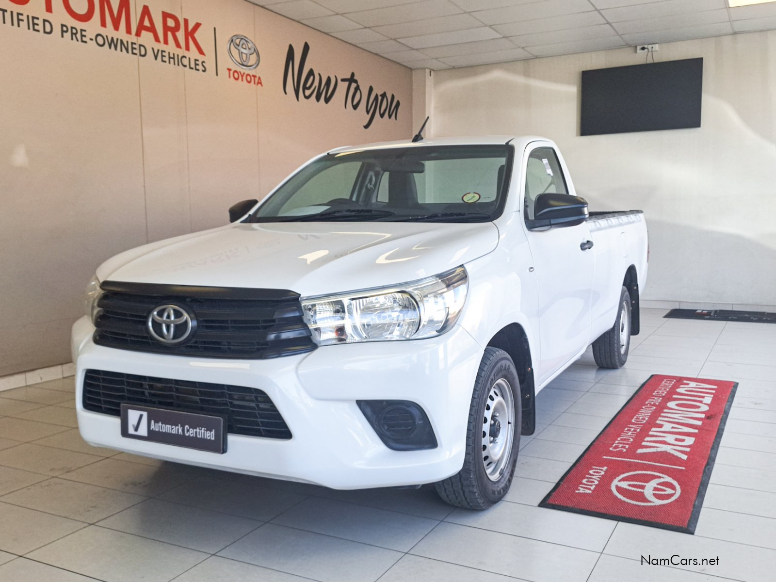 2019 Toyota Hilux photo 1