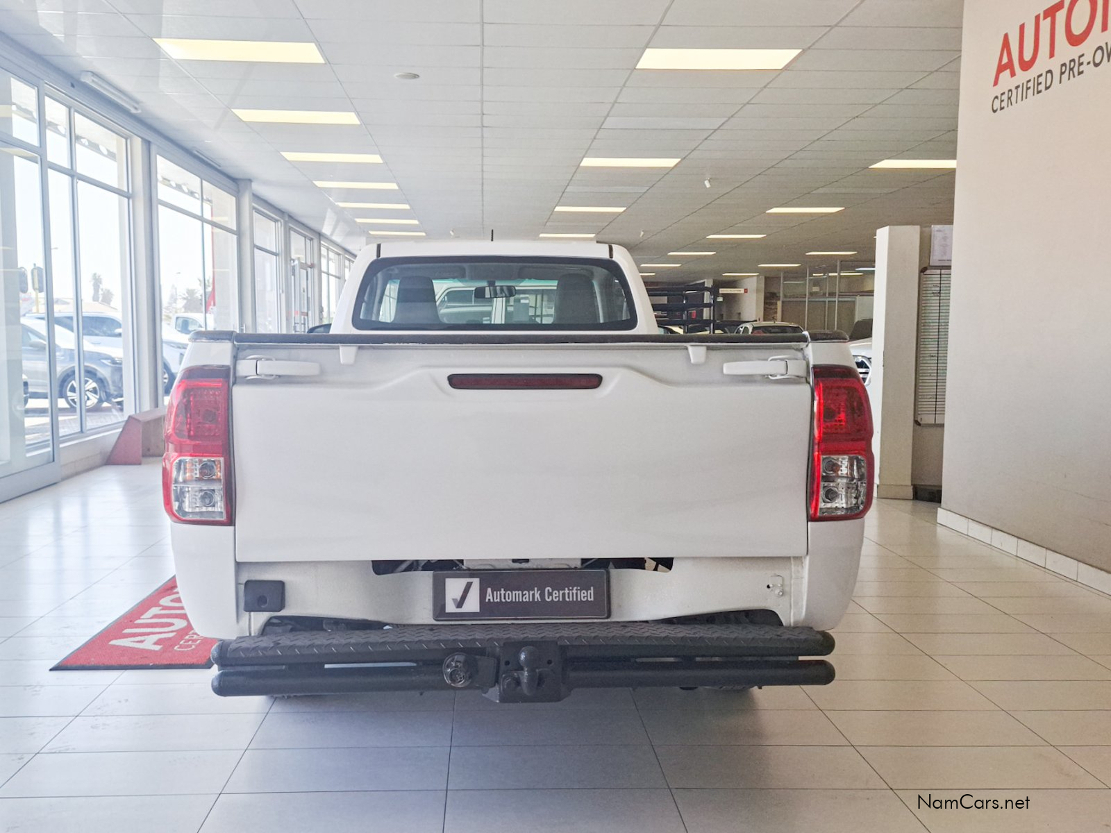 2019 Toyota Hilux photo 3