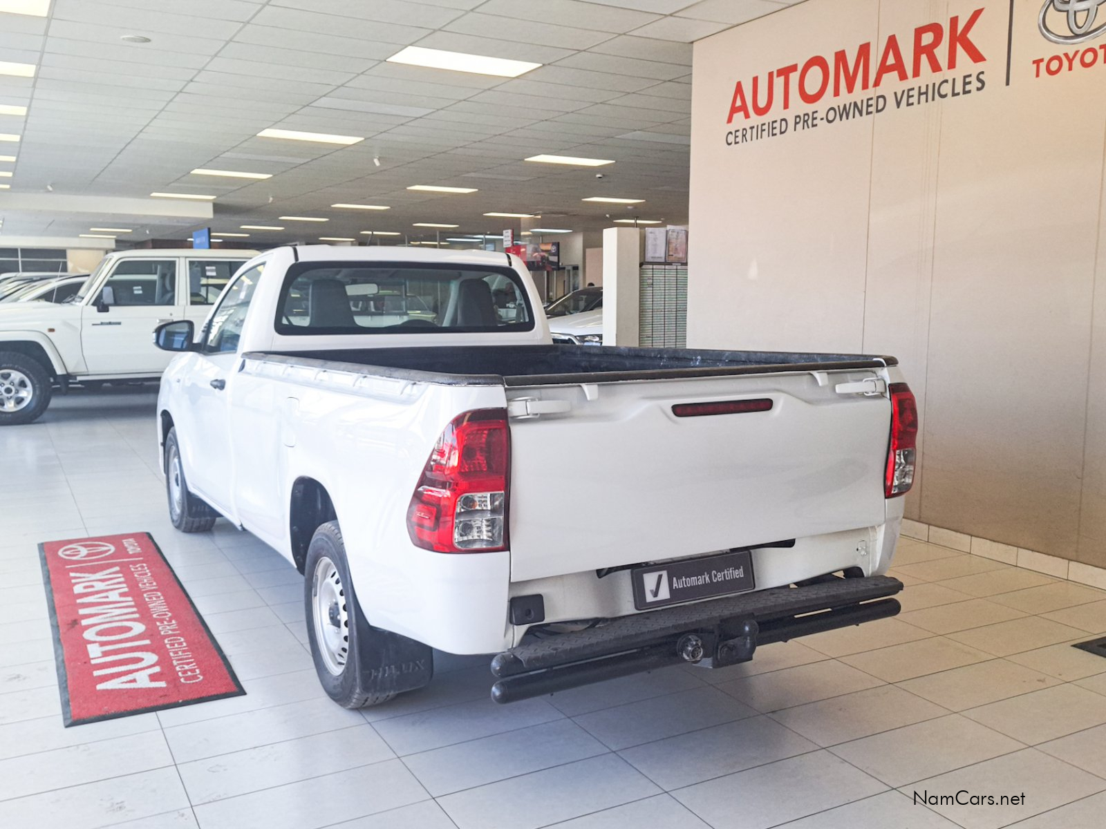 2019 Toyota Hilux photo 4