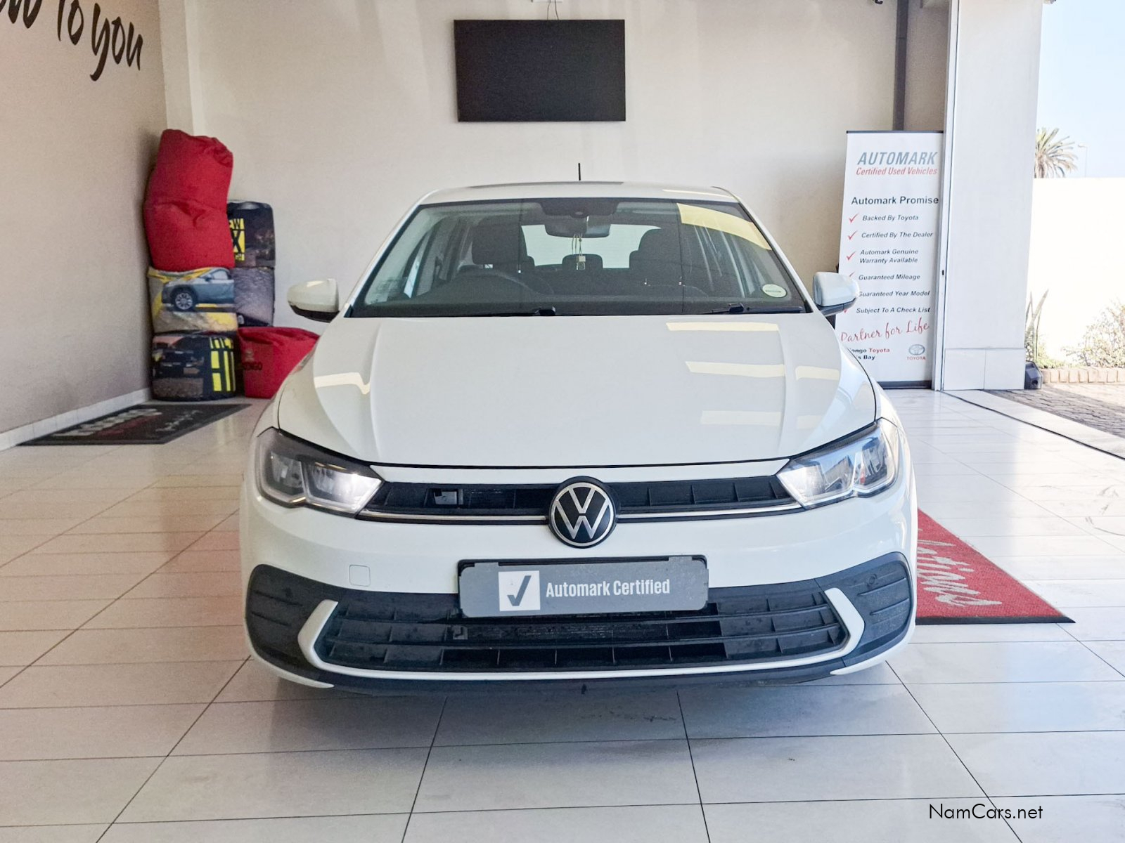 2023 Volkswagen Polo photo 2