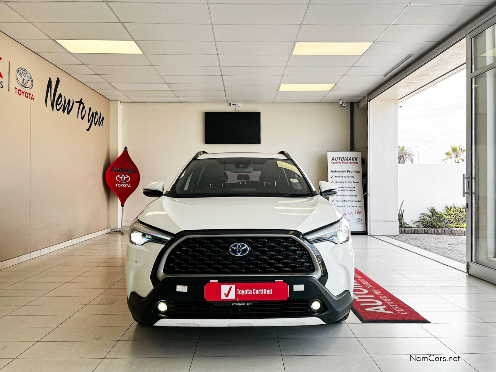 2023 Toyota Corolla photo 2
