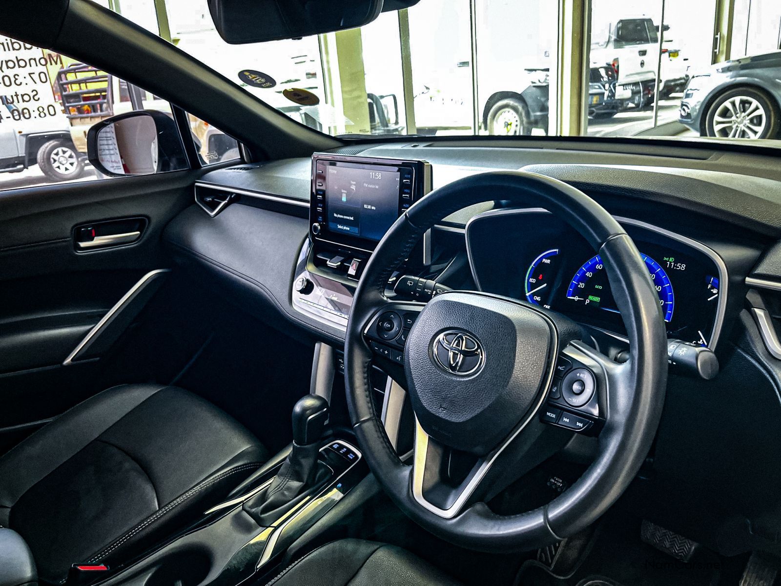 2023 Toyota Corolla photo 6