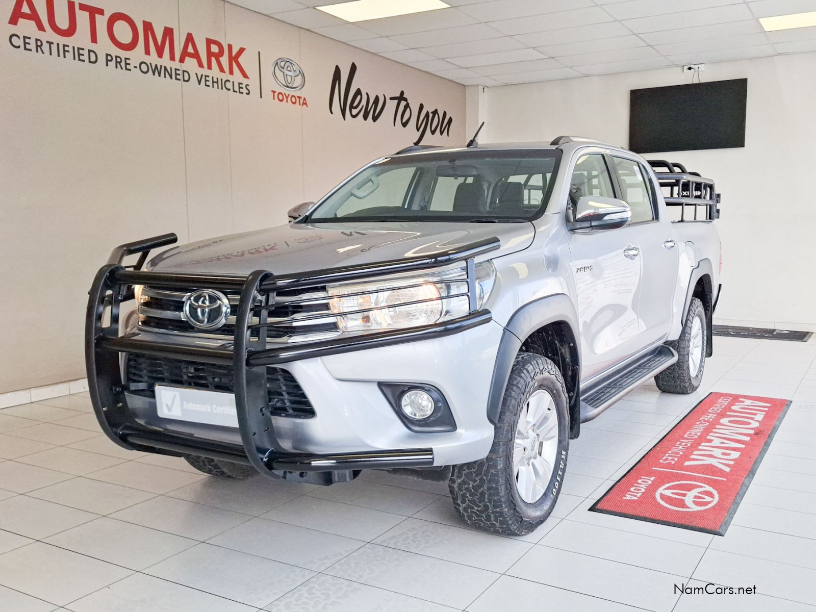 2017 Toyota Hilux photo 1