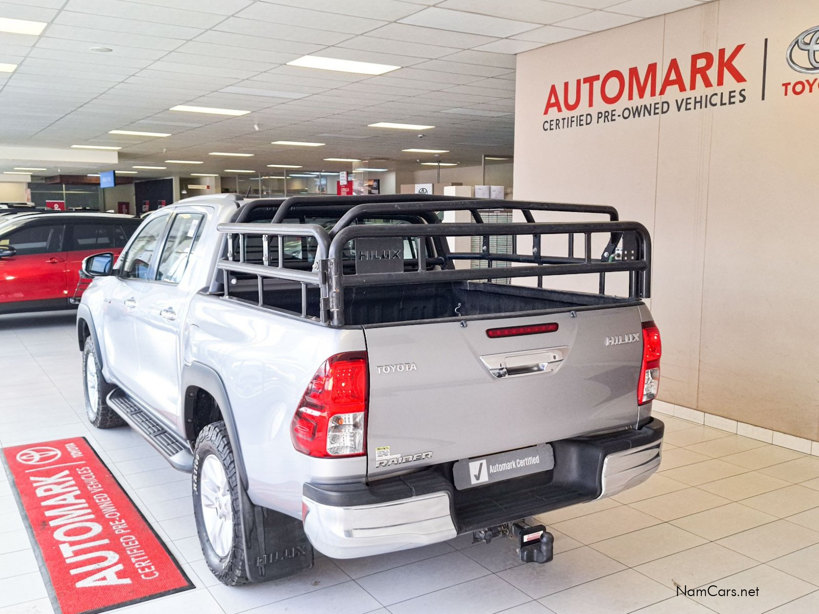 2017 Toyota Hilux photo 4