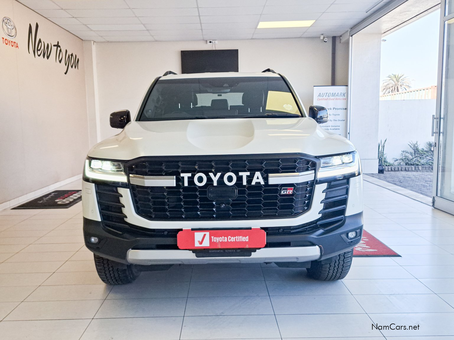 2024 Toyota Land Cruiser photo 2