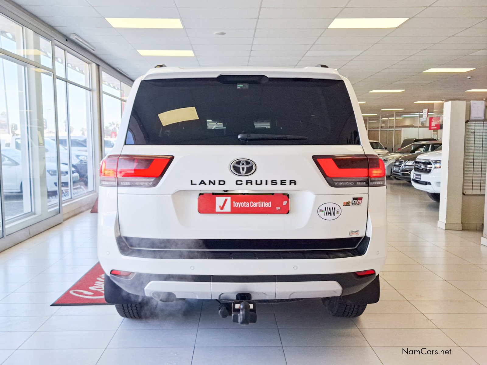 2024 Toyota Land Cruiser photo 3