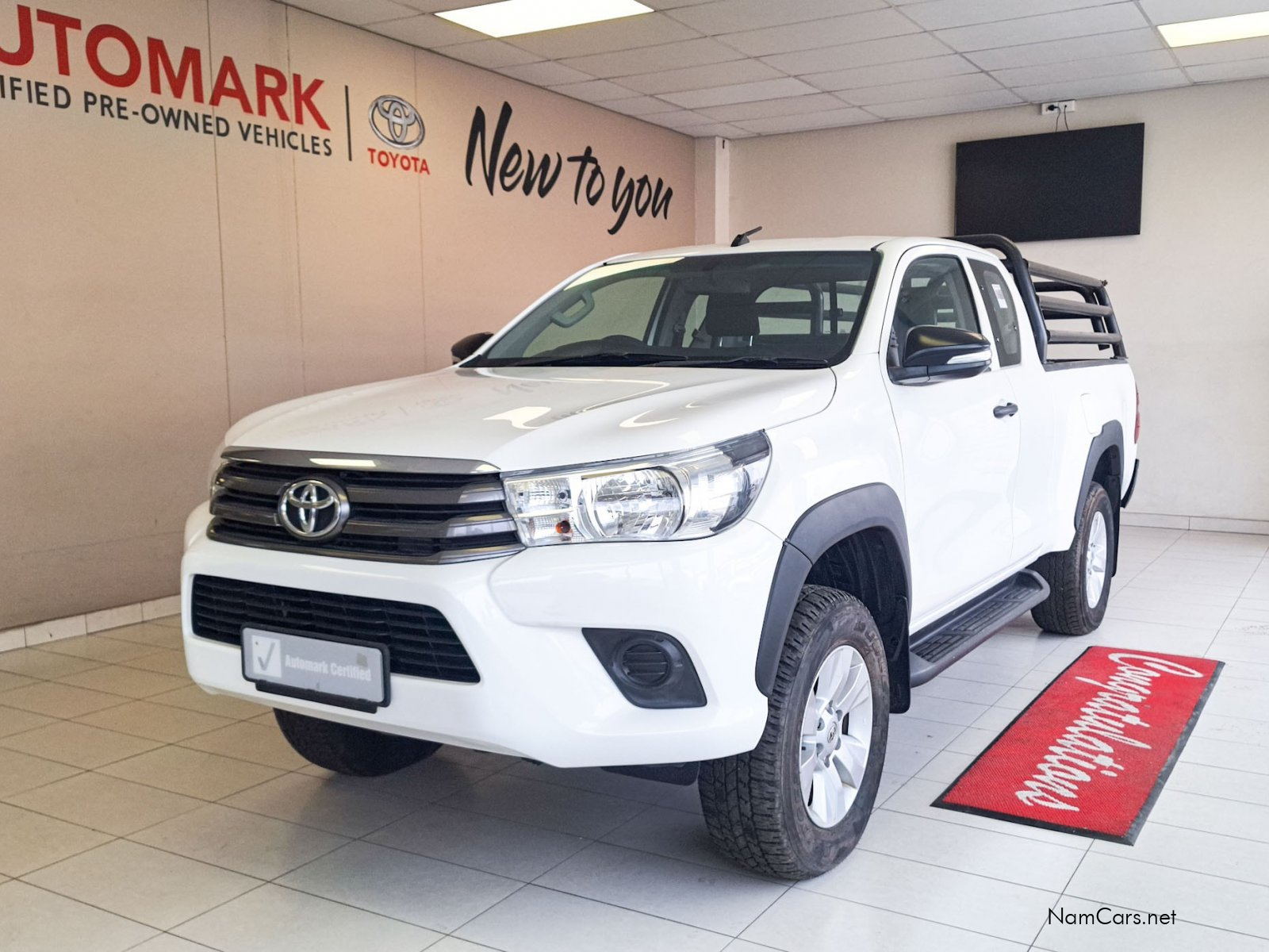 2016 Toyota Hilux photo 1