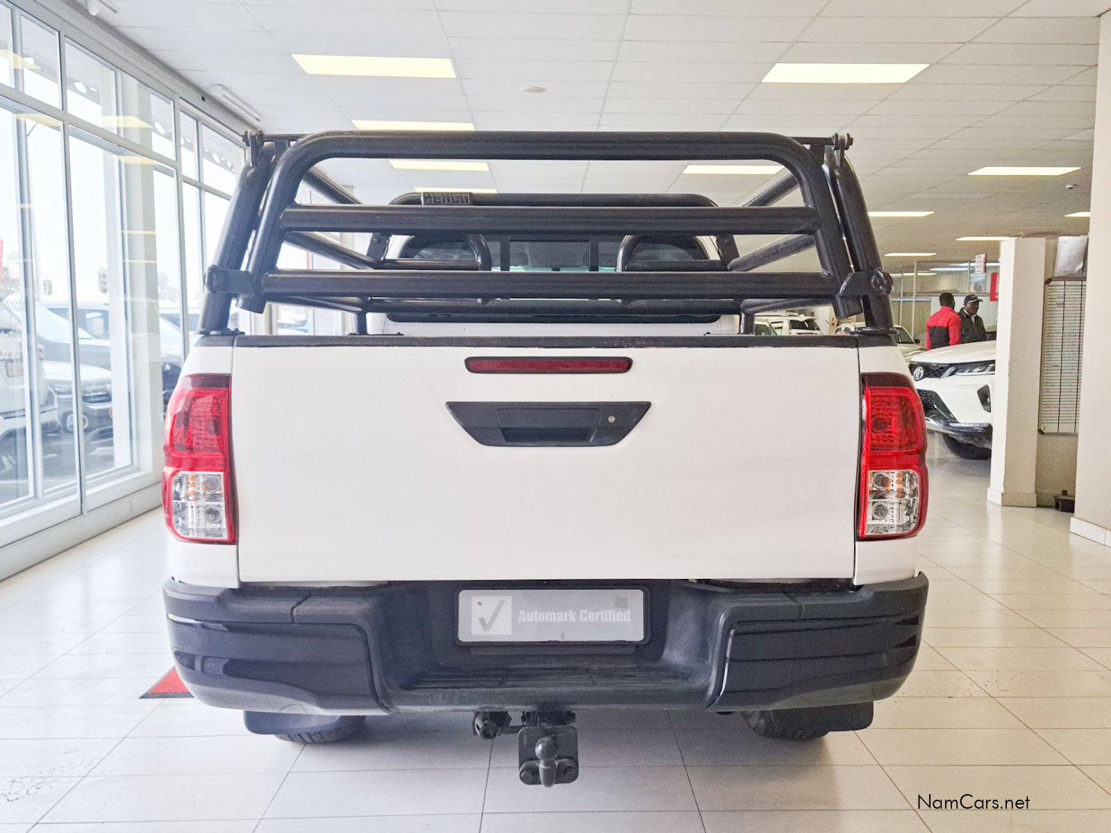 2016 Toyota Hilux photo 3