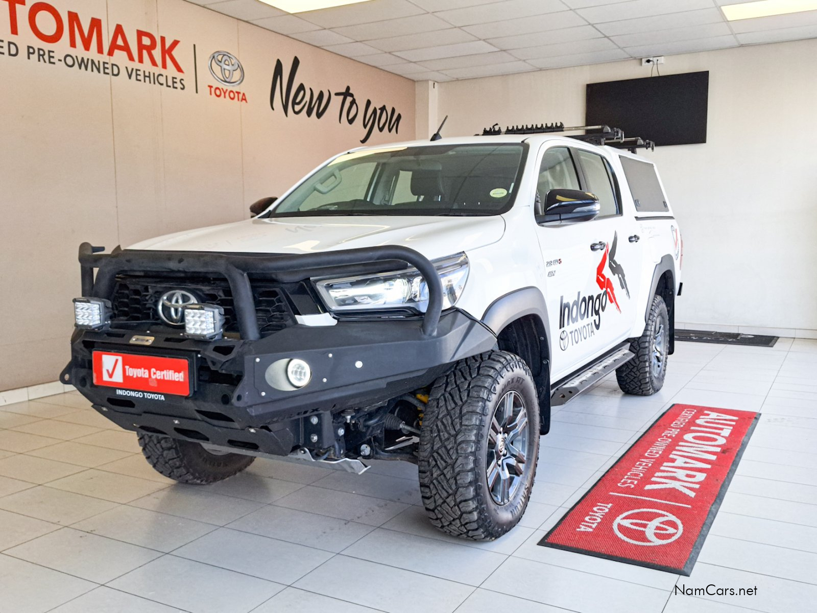 2025 Toyota Hilux photo 1