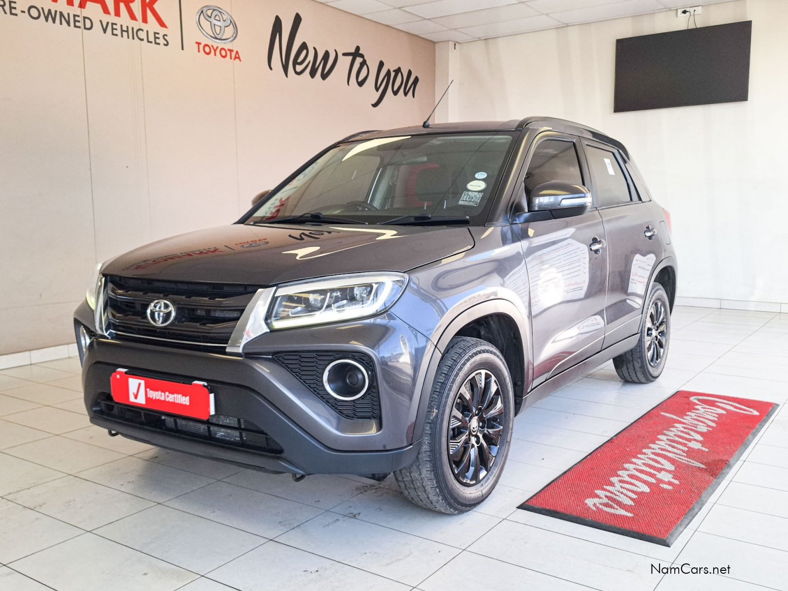 2022 Toyota Urban Cruiser photo 1
