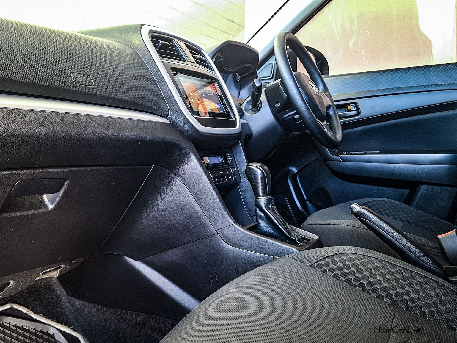 2022 Toyota Urban Cruiser photo 5