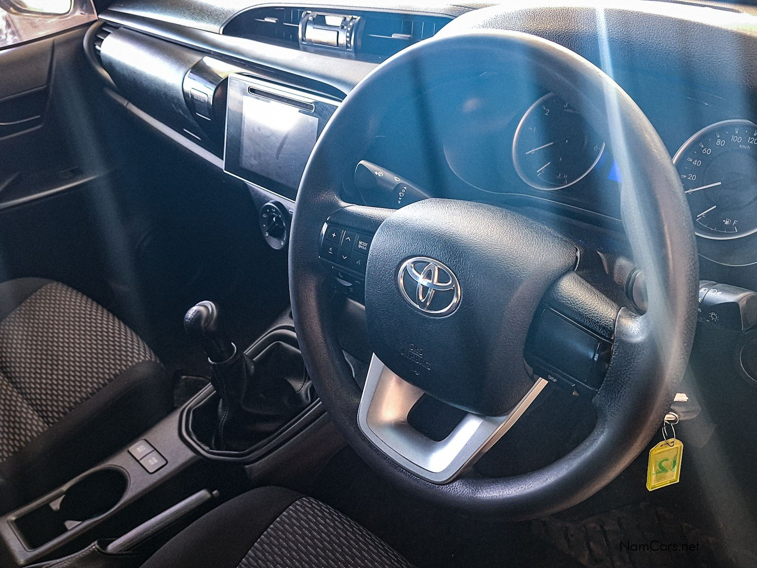 2019 Toyota Hilux photo 5
