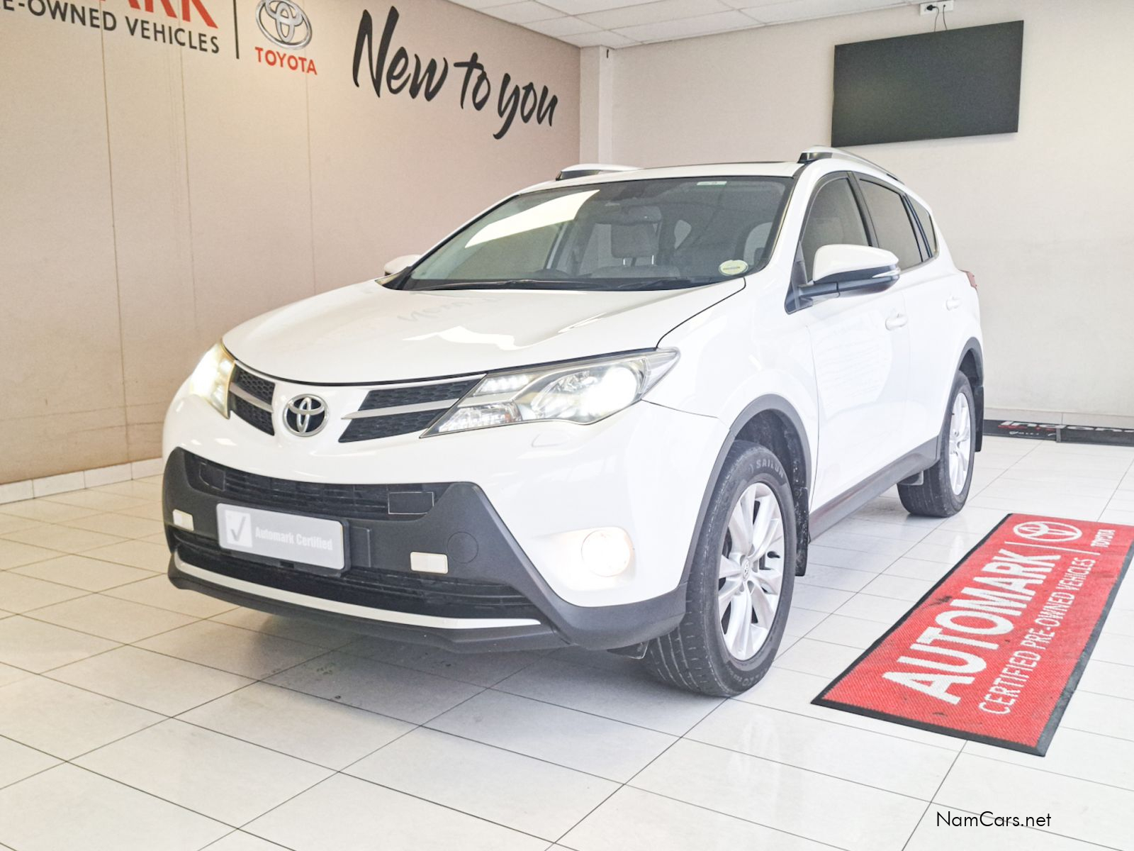 2016 Toyota Rav4 photo 1