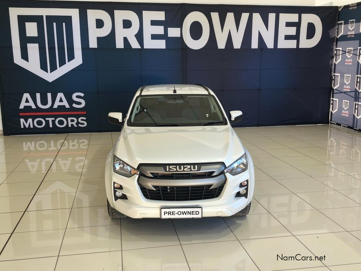 2023 Isuzu D-MAX photo 1