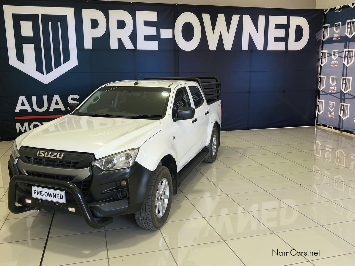 2022 Isuzu D-MAX photo 2