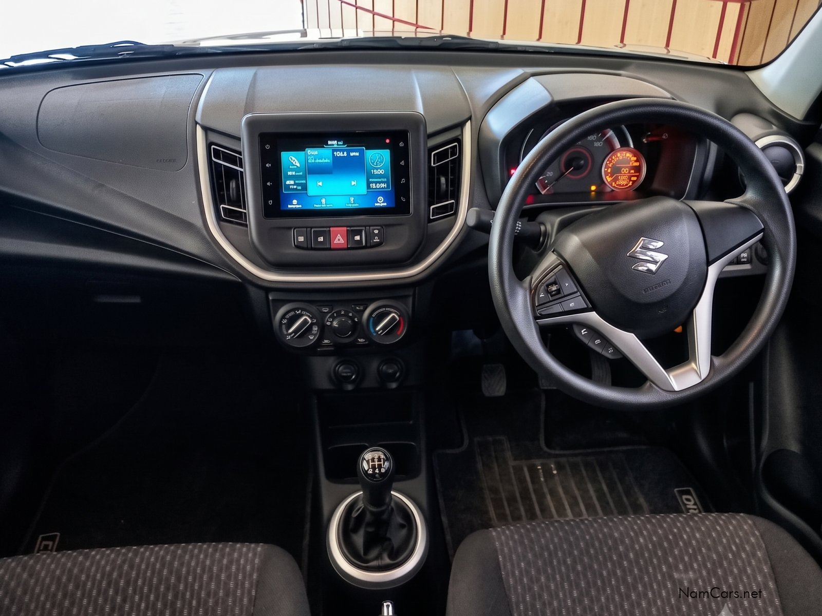 0 Suzuki Celerio photo 3