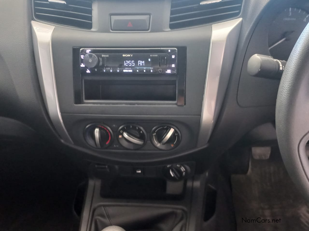 2025 Nissan Navara photo 7