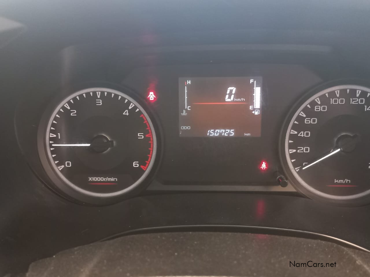 2022 Isuzu D-MAX photo 5