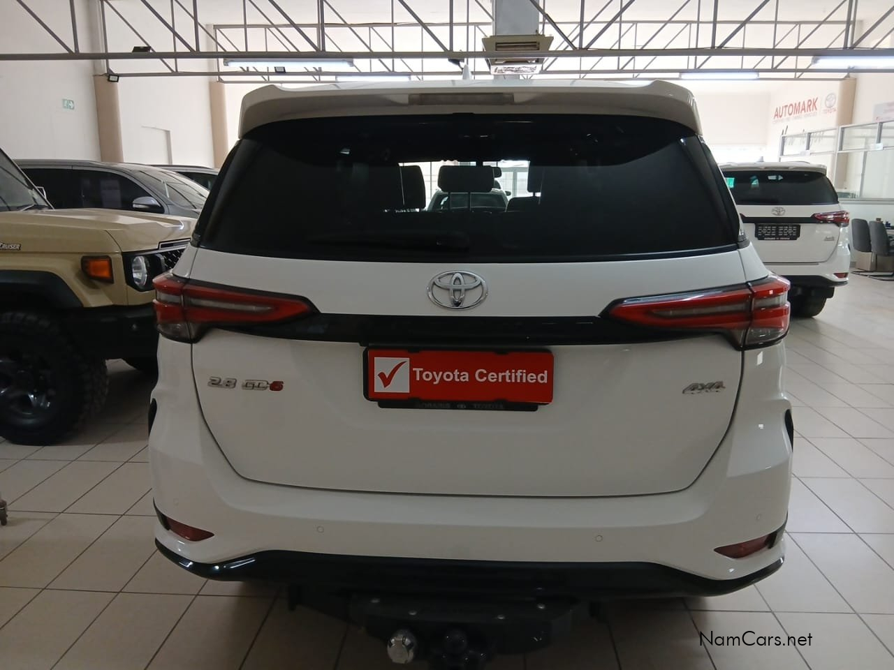 2023 Toyota Fortuner photo 4
