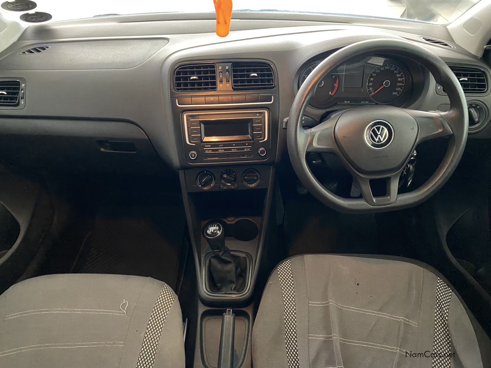 2017 Volkswagen Polo Vivo photo 8