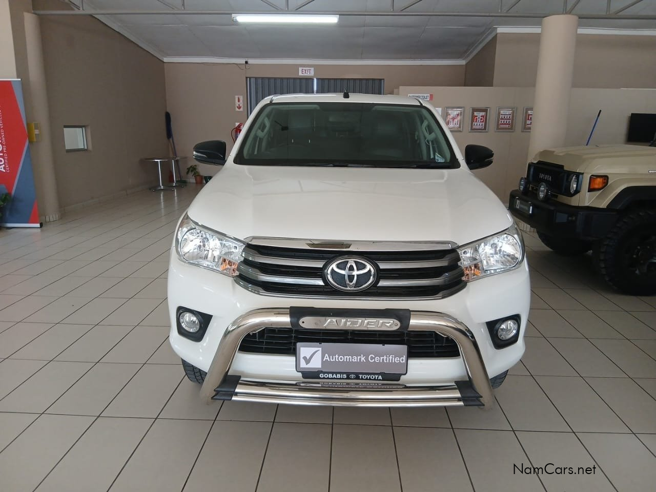 2018 Toyota Hilux photo 3