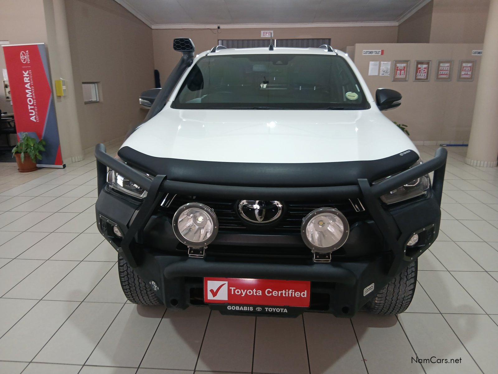 2023 Toyota Hilux photo 4
