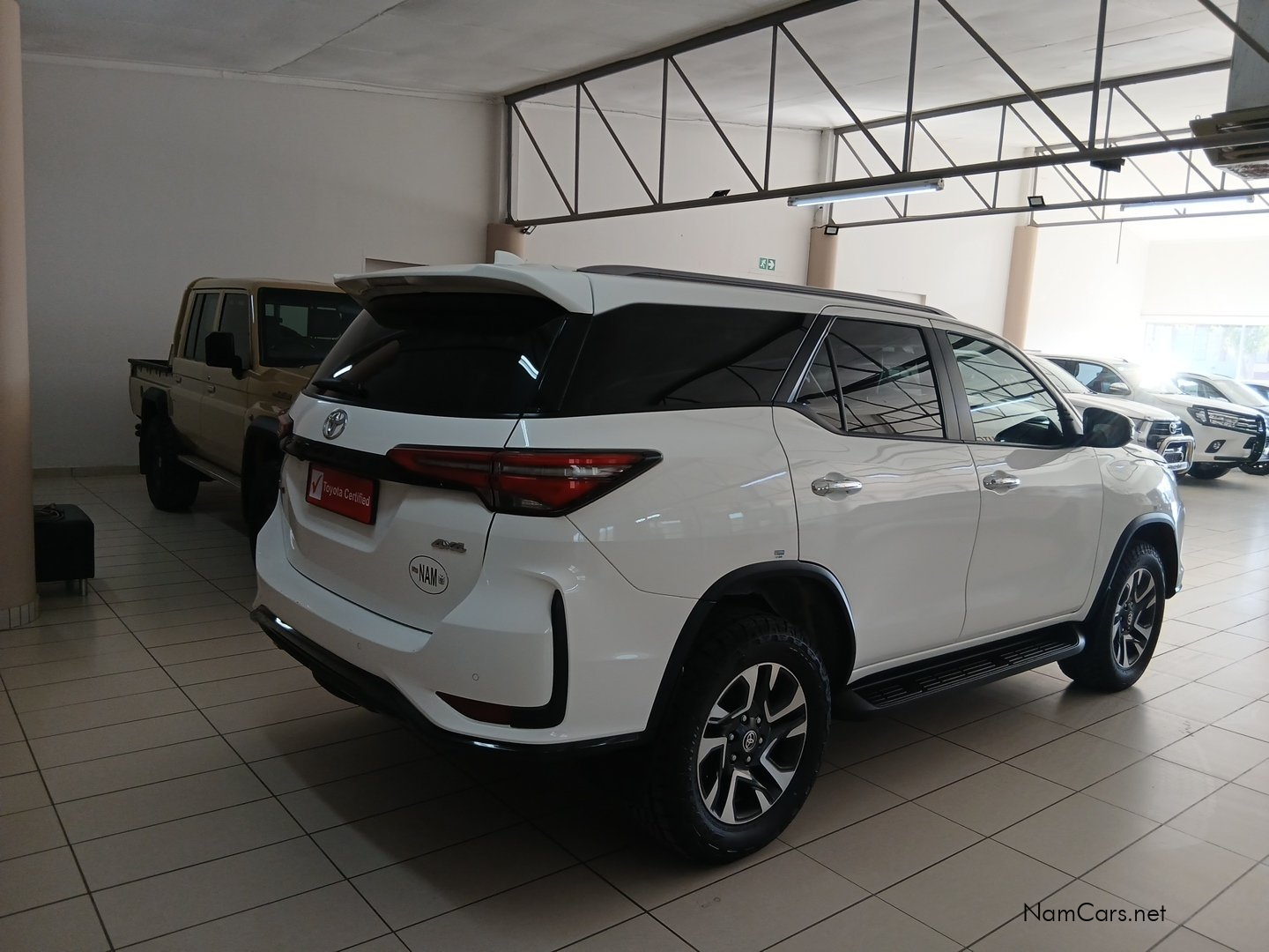 2025 Toyota Fortuner photo 5