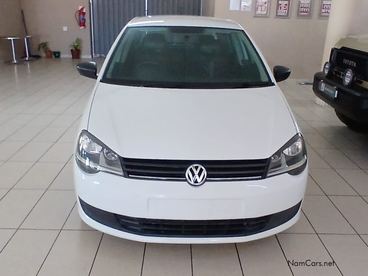 2017 Volkswagen Polo Vivo photo 3