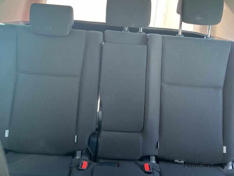 2017 Toyota Rav4 photo 6