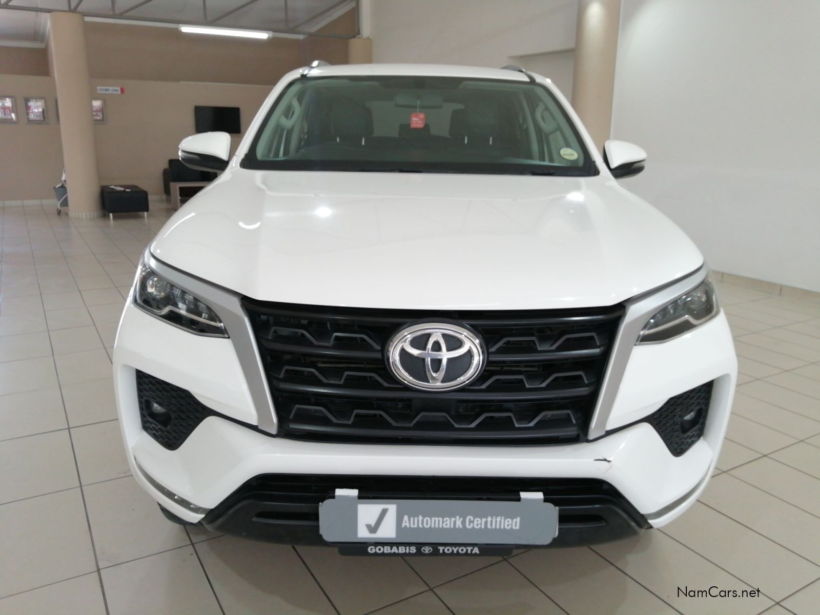 2022 Toyota Fortuner photo 4