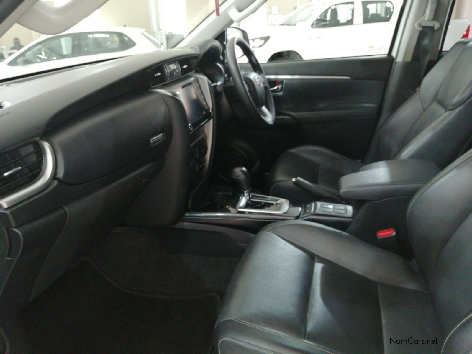 2022 Toyota Fortuner photo 7
