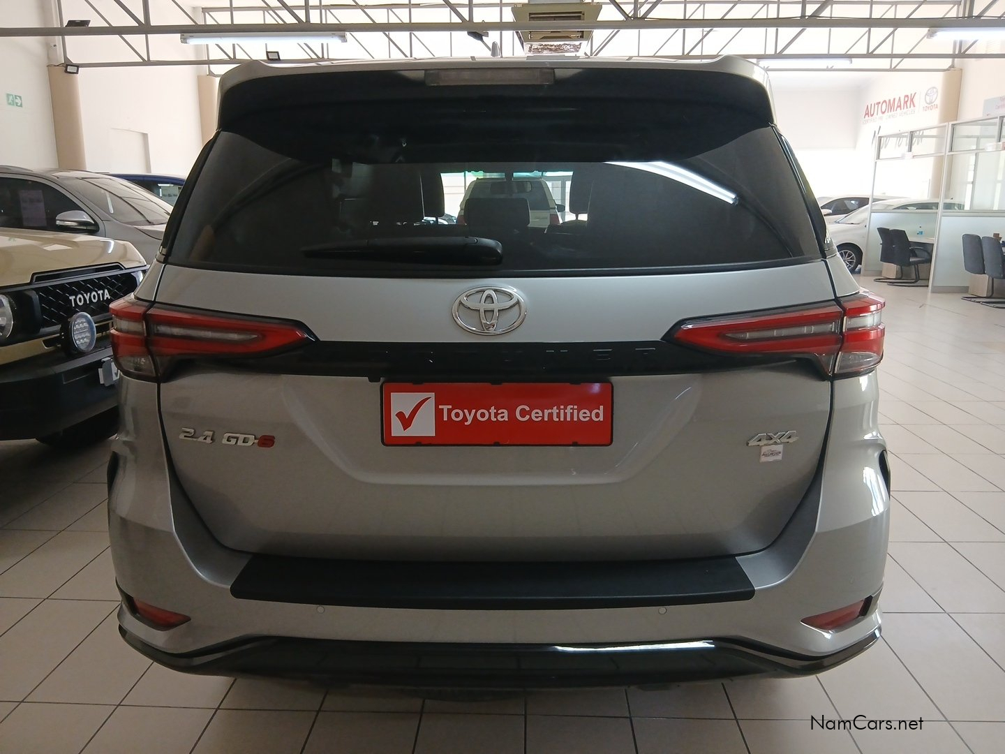 2025 Toyota Fortuner photo 4