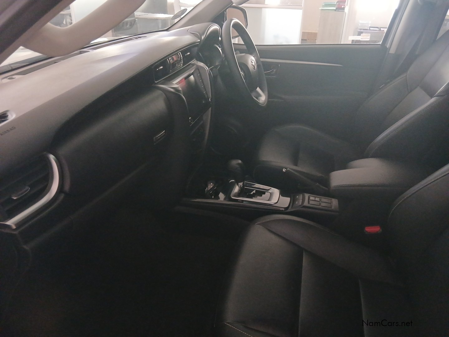 2025 Toyota Fortuner photo 6