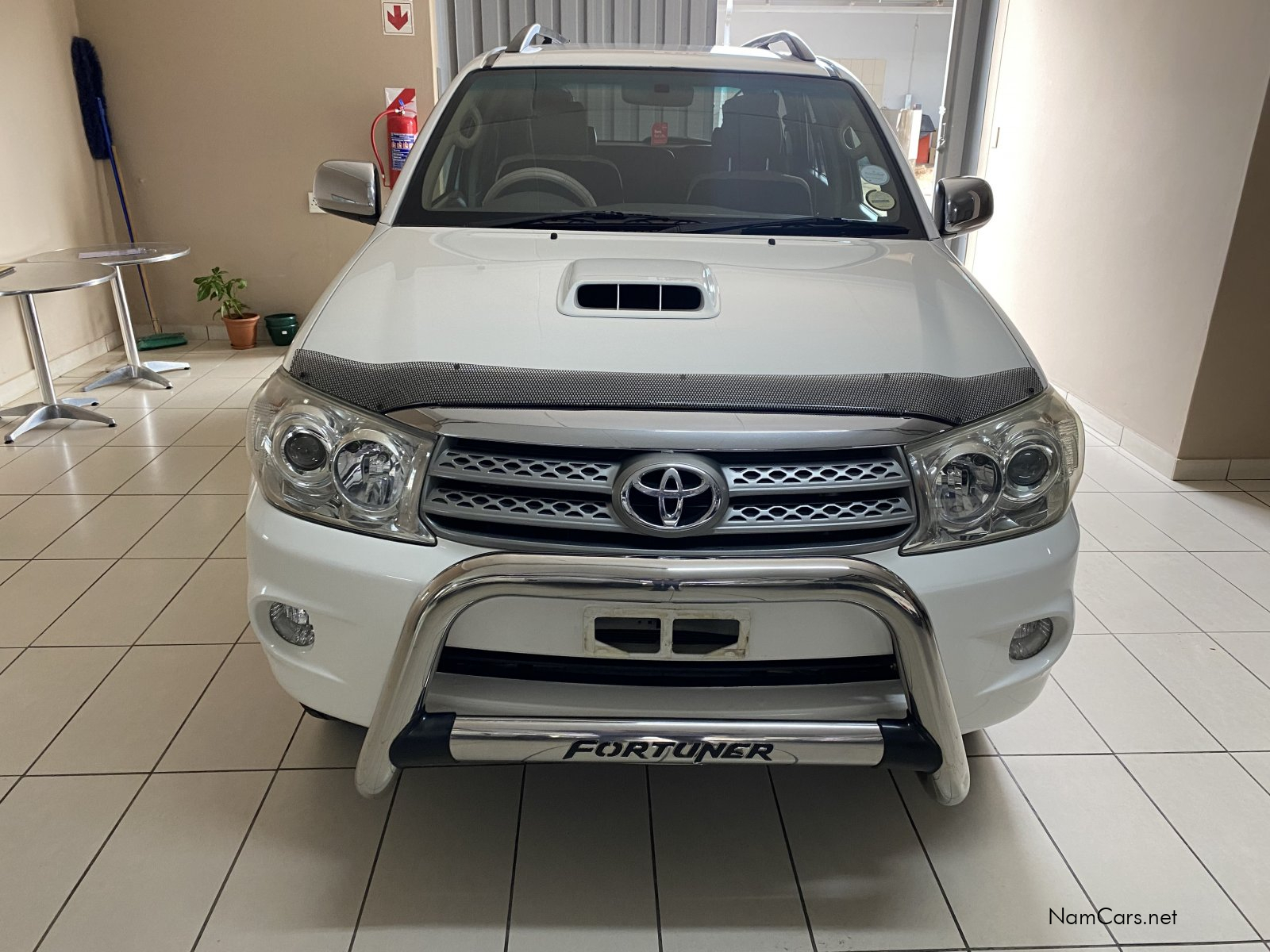 2011 Toyota Fortuner photo 4