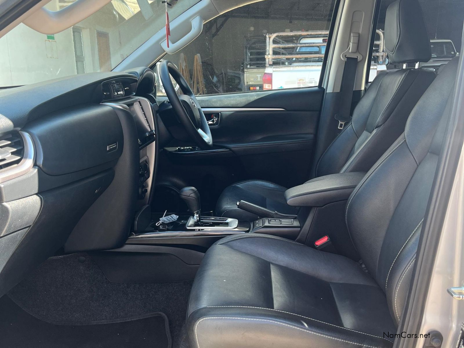 2024 Toyota Fortuner photo 6