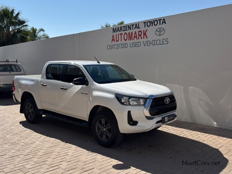 2022 Toyota Hilux photo 1