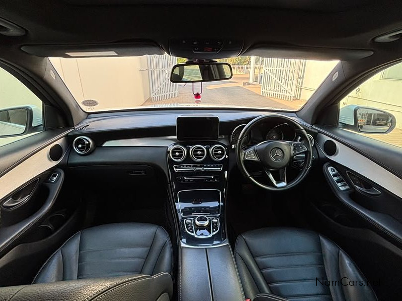 2018 Mercedes-Benz GLC photo 9